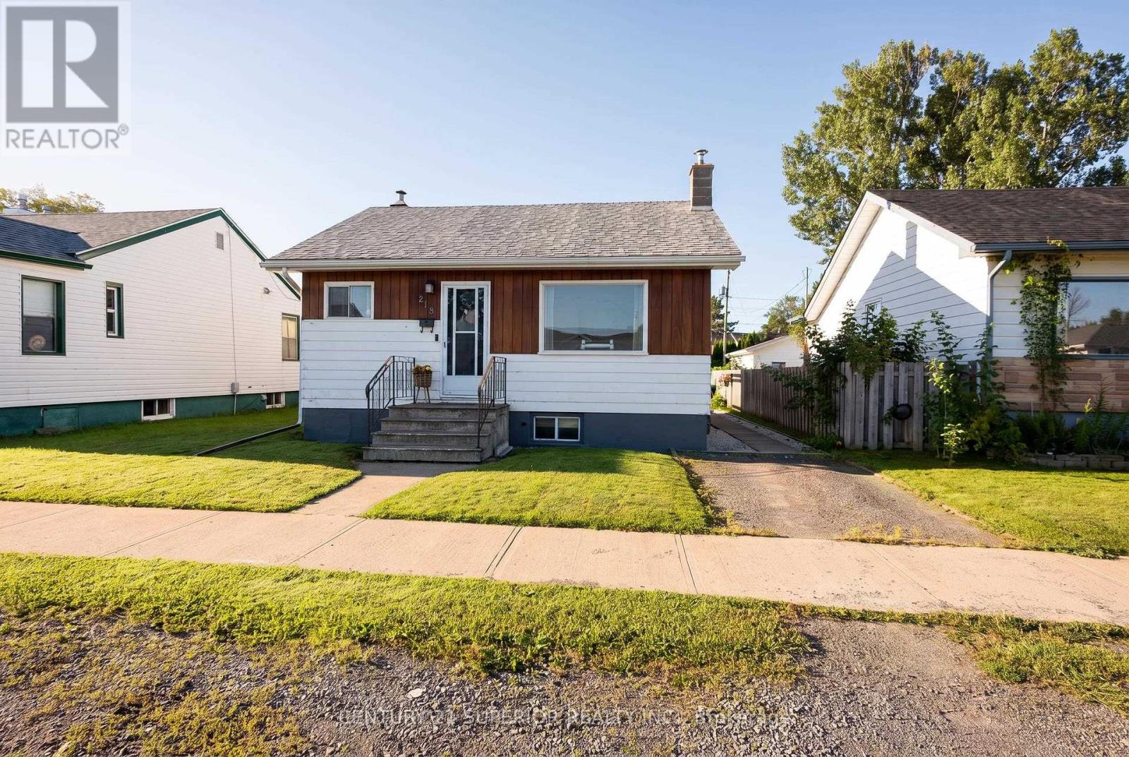 218-christina-street-e-thunder-bay-westfort-ontario-x13722692