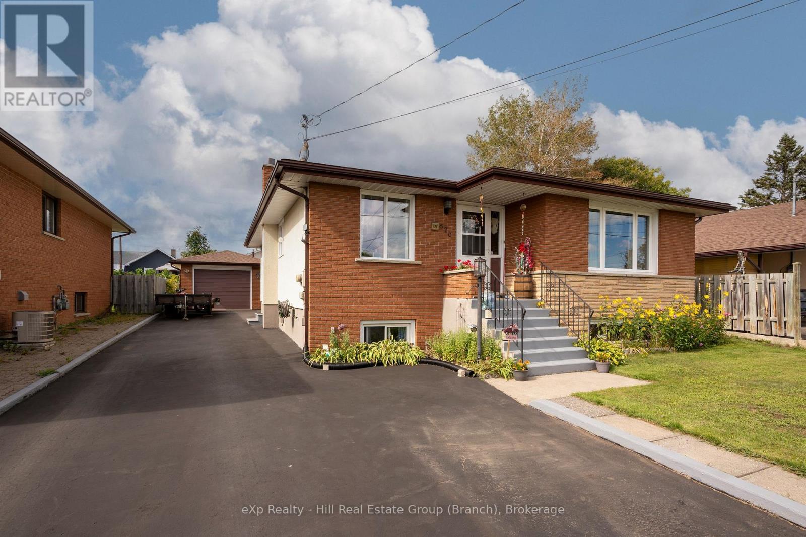 520-dublin-avenue-thunder-bay-john-street-north-ontario-x13742796