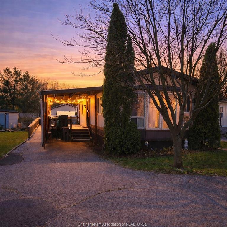 9839-lakeshore-road-grand-bend-ontario-25011729
