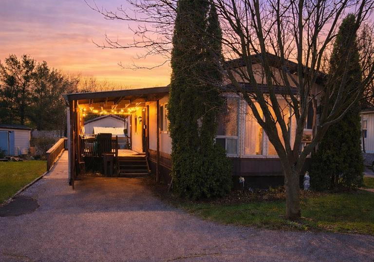 9839-lakeshore-road-grand-bend-ontario-25011729