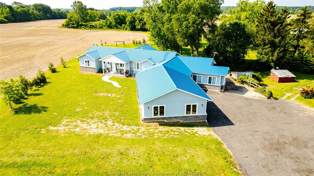 1377-county-road-20-kingsville-ontario-25018063