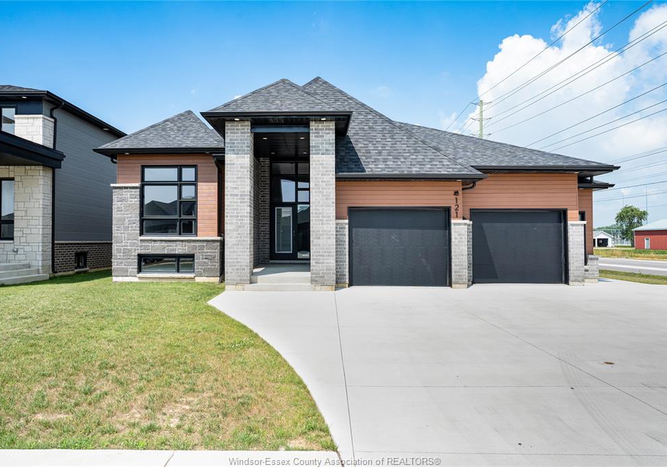 121-hazel-kingsville-ontario-25018189