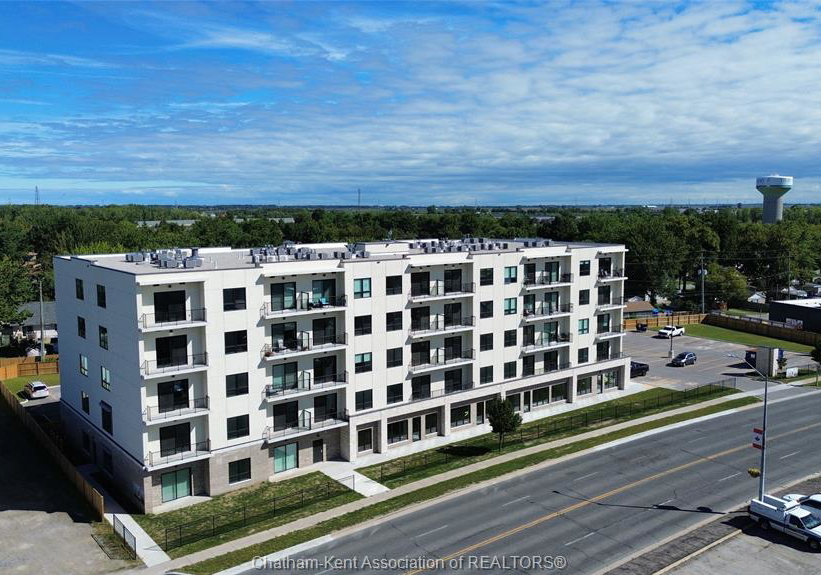 12-mill-street-west-tilbury-ontario-25022318