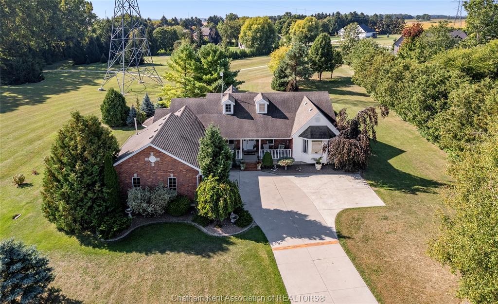 21640-pinehurst-crescent-chatham-kent-ontario-25023548