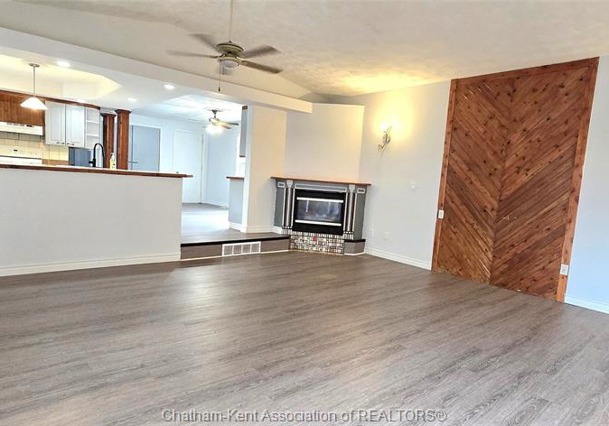17-taylor-avenue-chatham-ontario-25025261