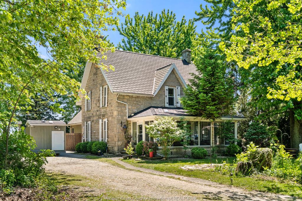 933-west-shore-road-pelee-island-ontario-25028332
