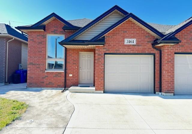 3161-viola-crescent-windsor-ontario-25029432