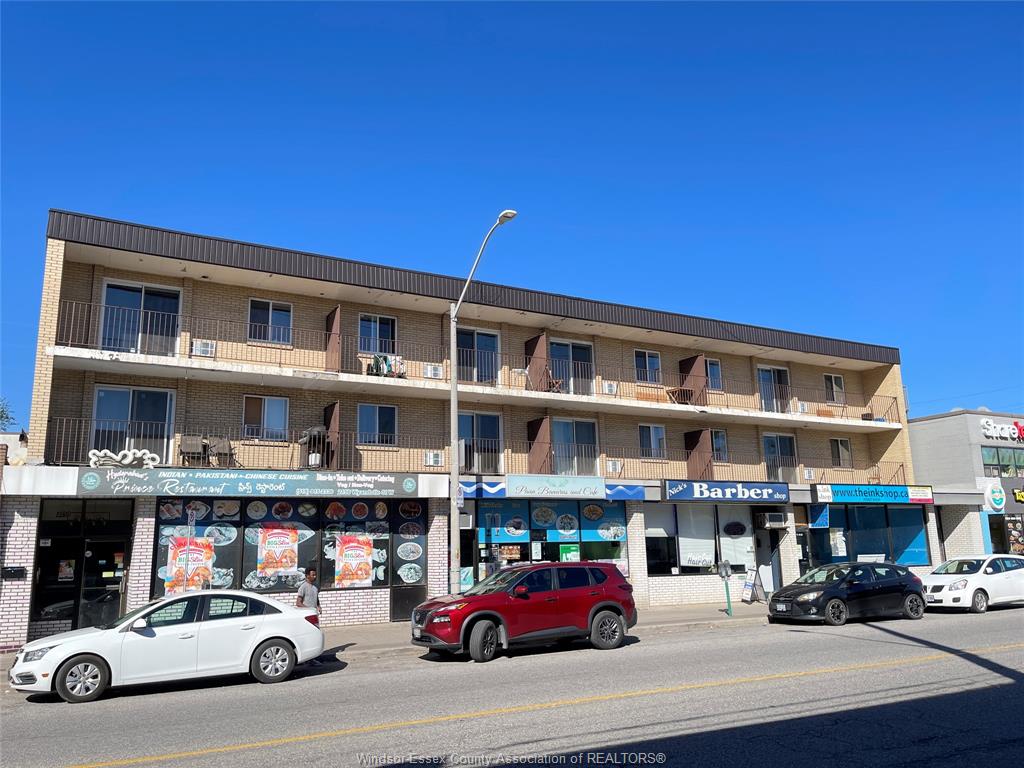 2136-wyandotte-street-west-windsor-ontario-25029461