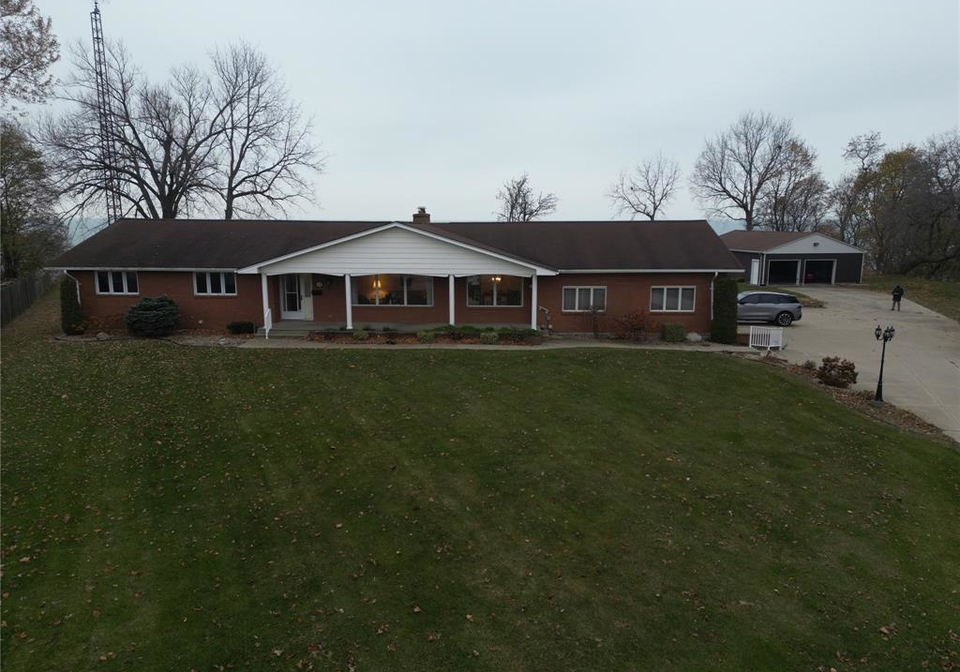 1239-oxford-avenue-kingsville-ontario-25030655