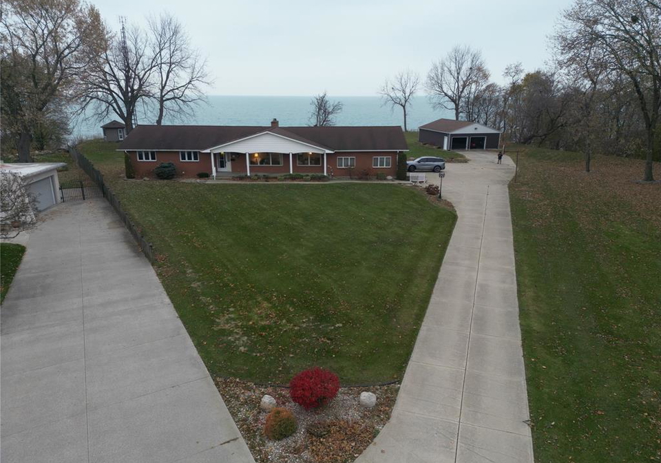 1239-oxford-avenue-kingsville-ontario-25030655