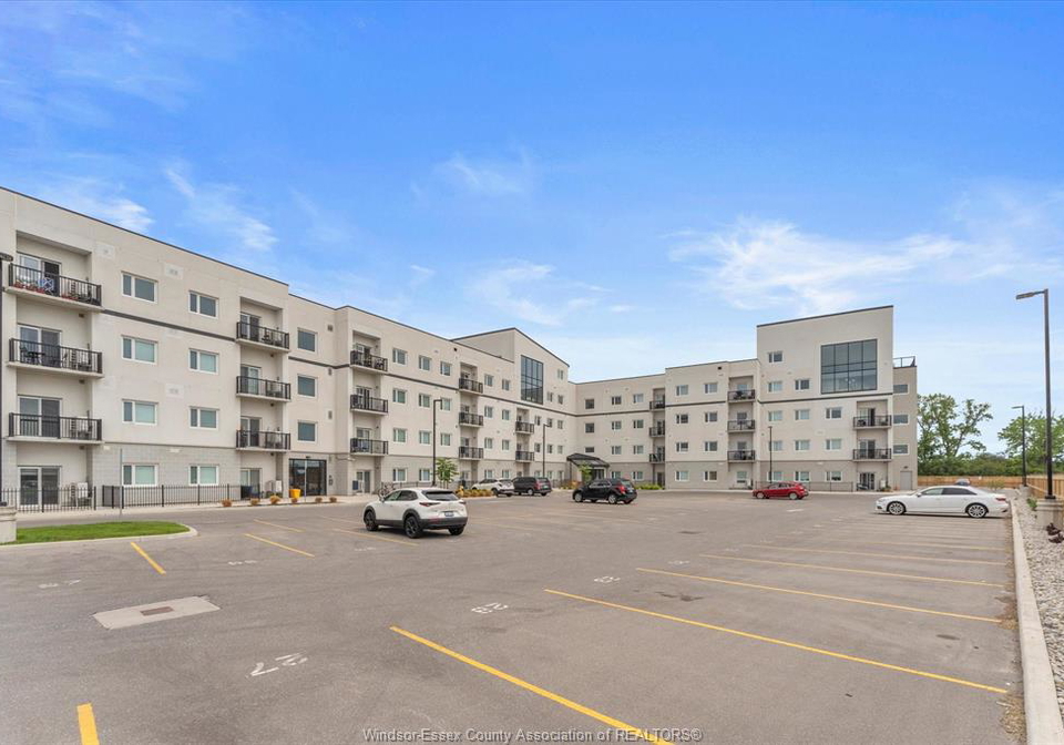 1900-6th-concession-road-windsor-ontario-25030864