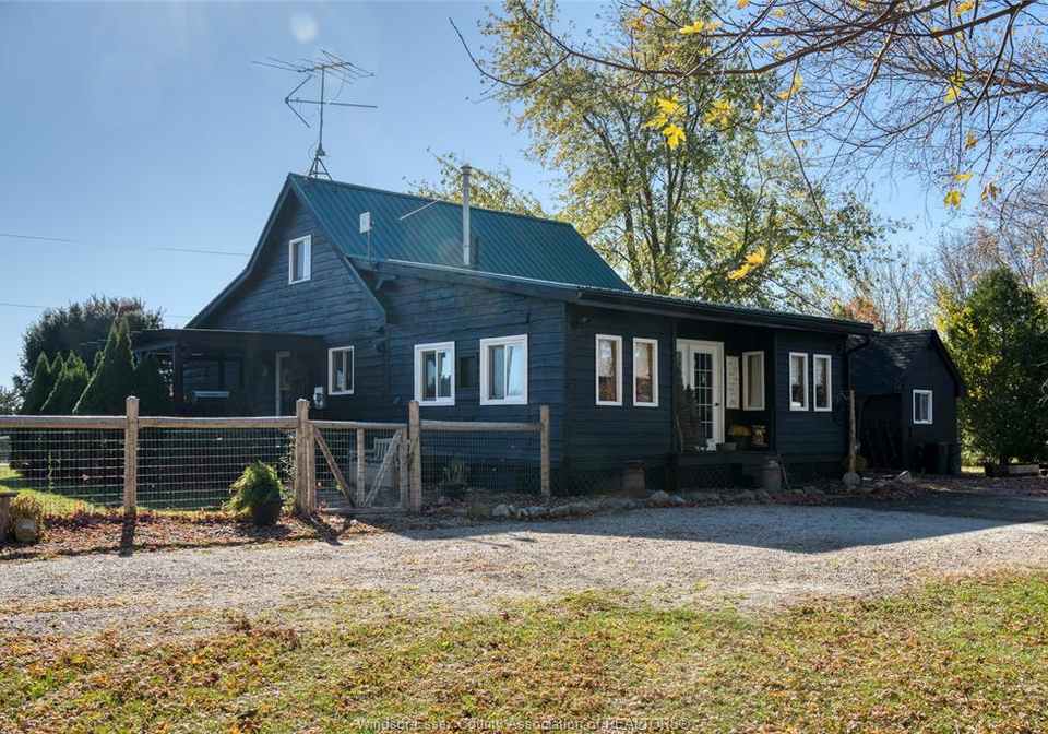 4473-glenwood-line-merlin-ontario-26000102
