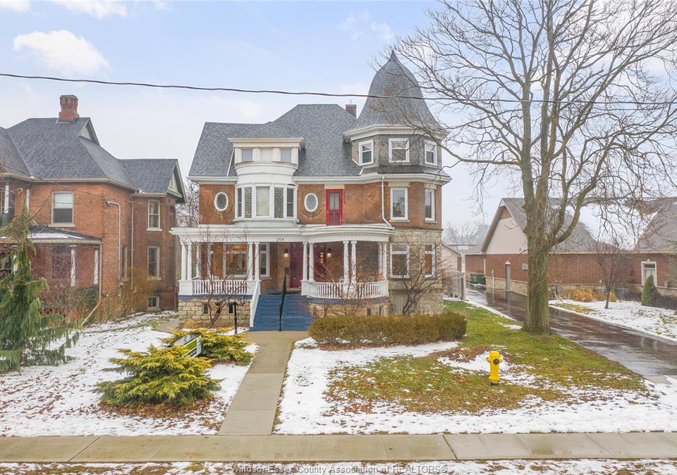 259-wellington-street-west-chatham-ontario-26000207