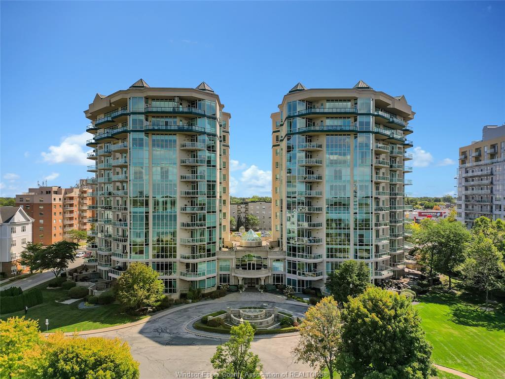 4955-riverside-drive-east-windsor-ontario-26000227