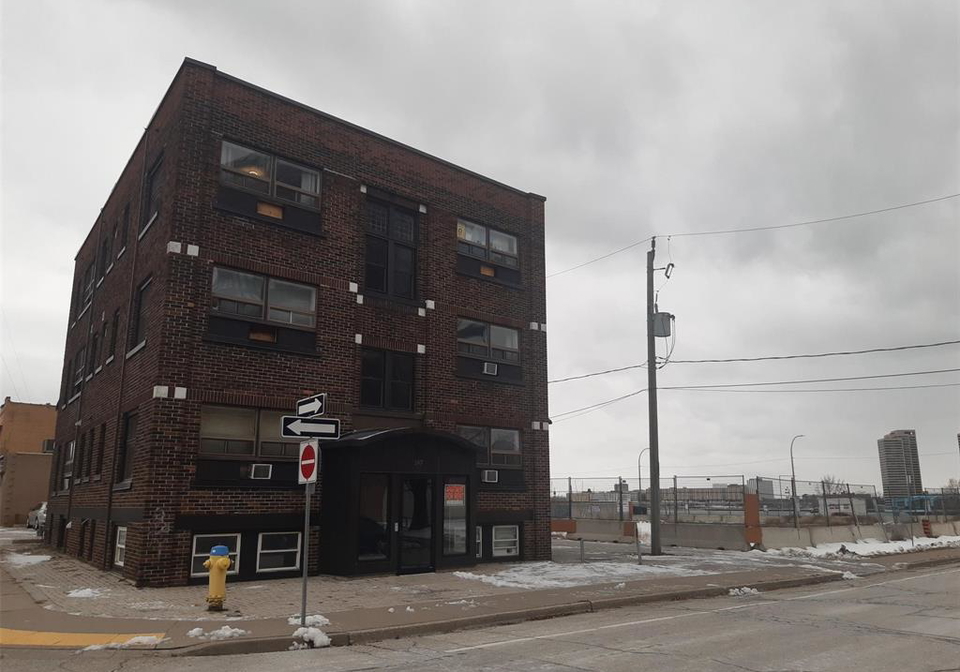 147-janette-avenue-windsor-ontario-26000548