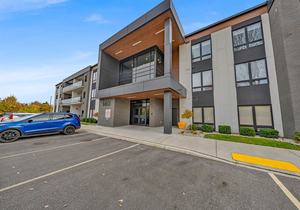 140-main-street-kingsville-ontario-26000671