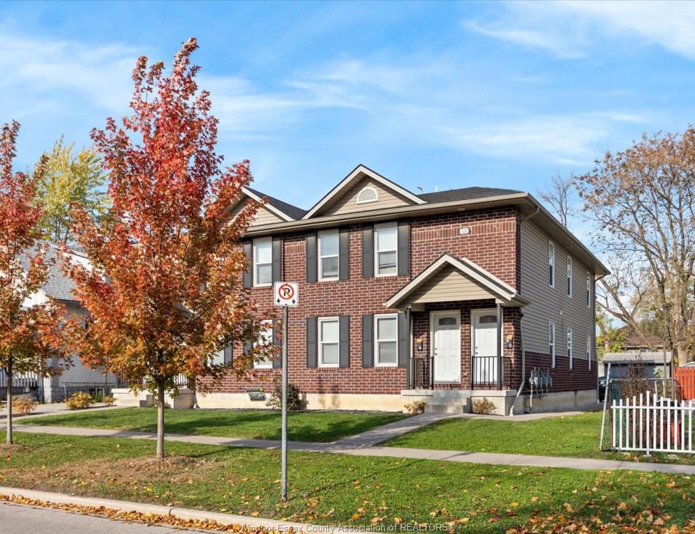 528-chippawa-windsor-ontario-26001097