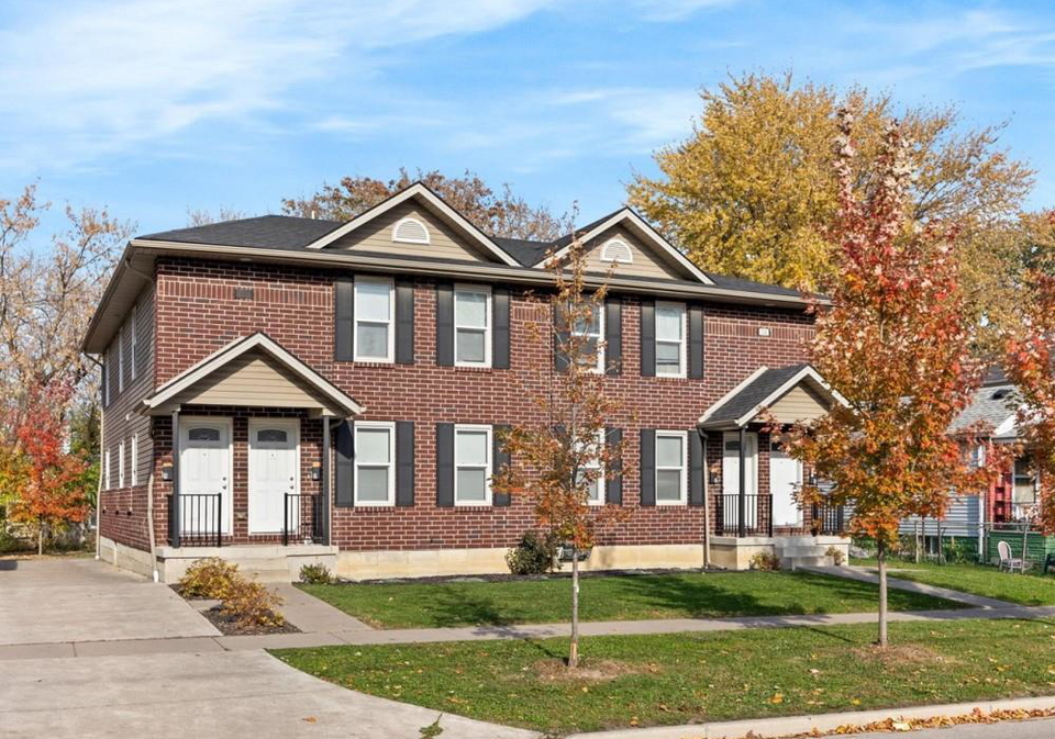 528-chippawa-windsor-ontario-26001097