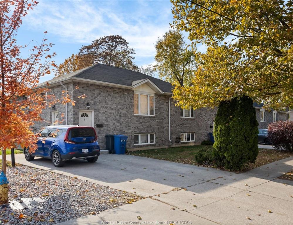675-chippawa-windsor-ontario-26001109