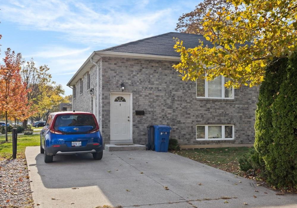 675-chippawa-windsor-ontario-26001112