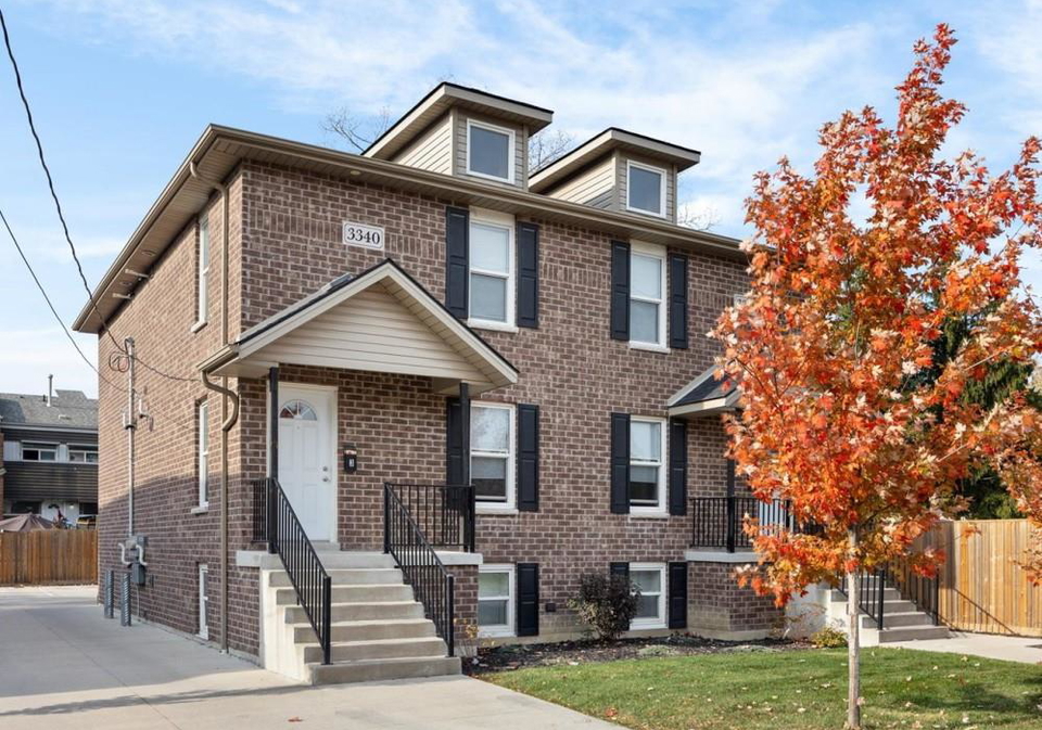 3340-bloomfield-windsor-ontario-26001118