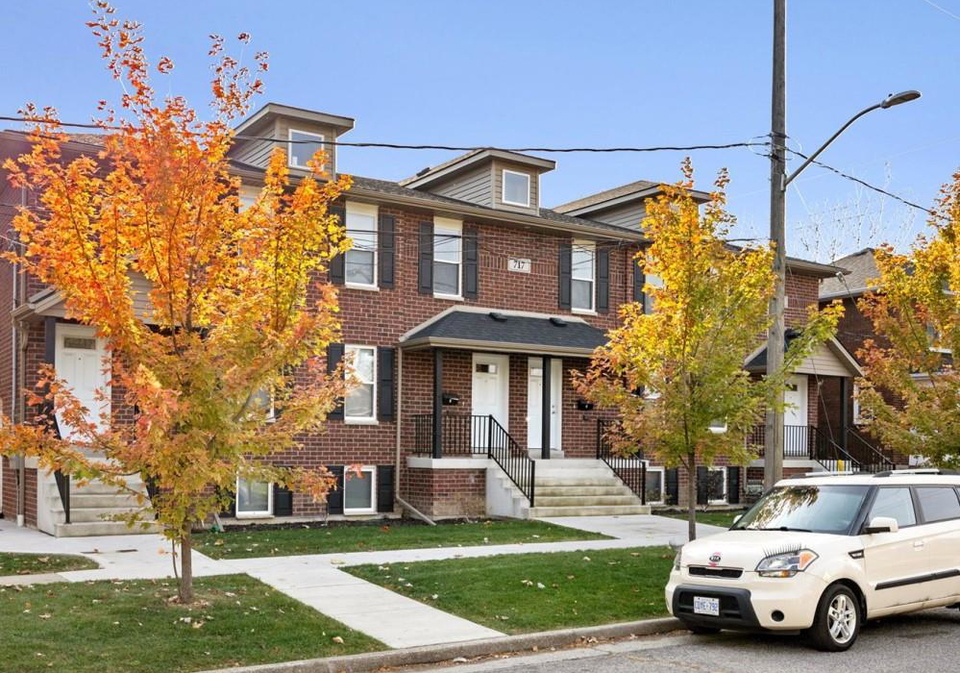 717-st-antoine-windsor-ontario-26001193