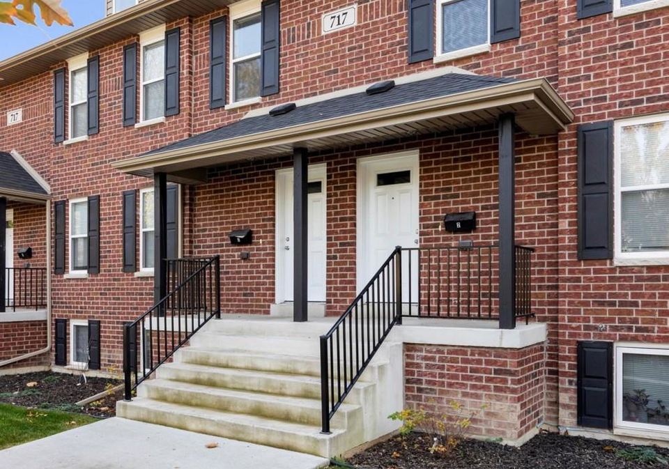 717-st-antoine-windsor-ontario-26001193