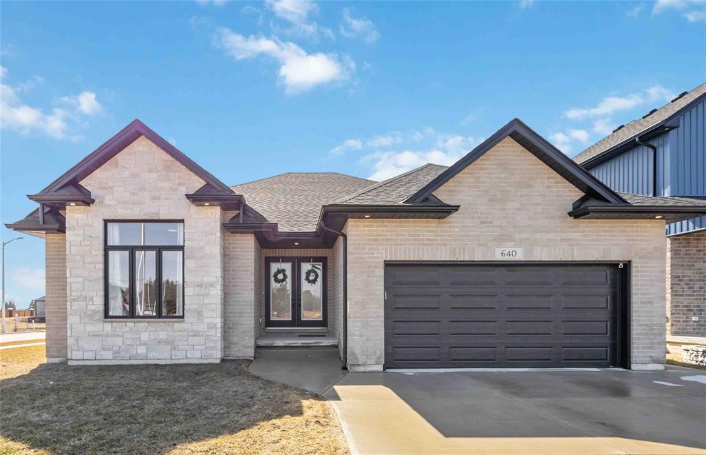 640-sweetbay-crescent-sarnia-ontario-26001649
