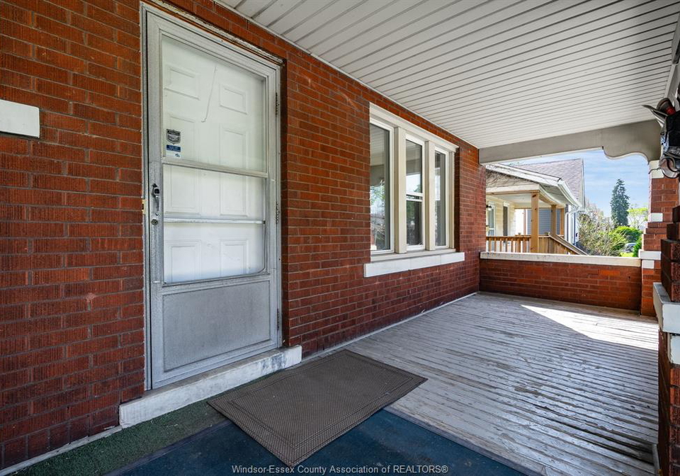 366-rankin-windsor-ontario-26001762