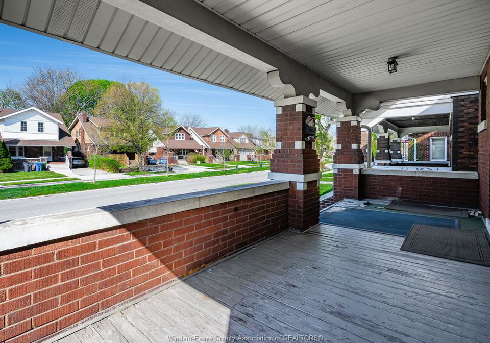 366-rankin-windsor-ontario-26001762