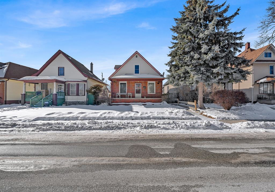 841-pierre-avenue-windsor-ontario-26001893
