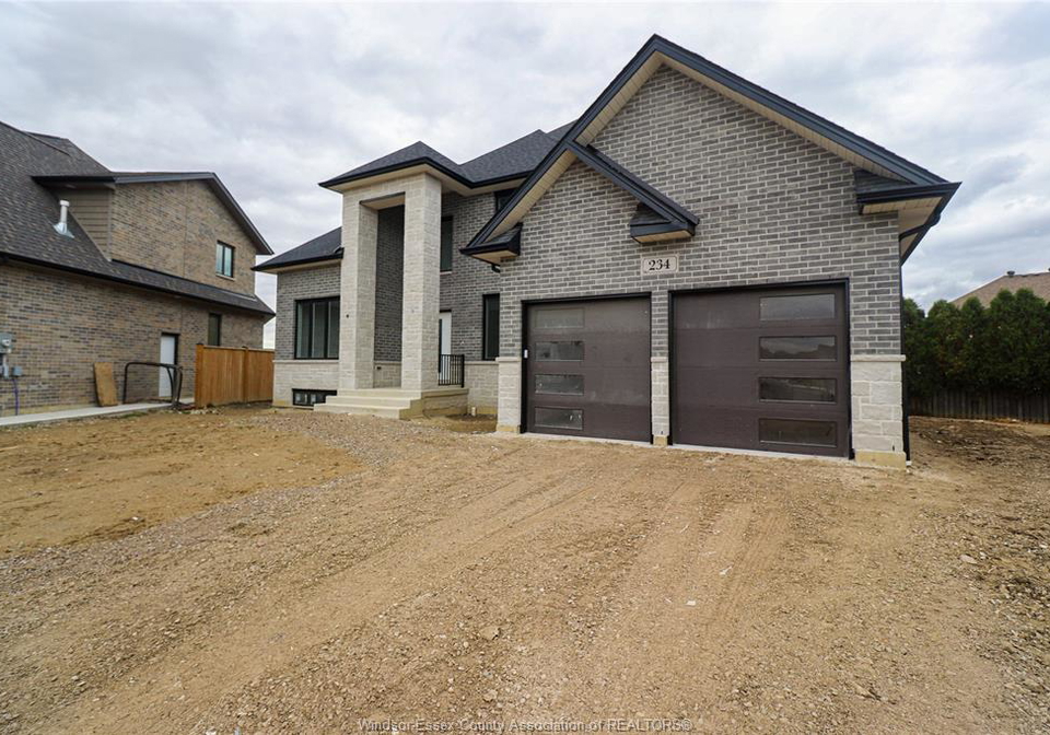 lot-4-oke-lasalle-ontario-26001990