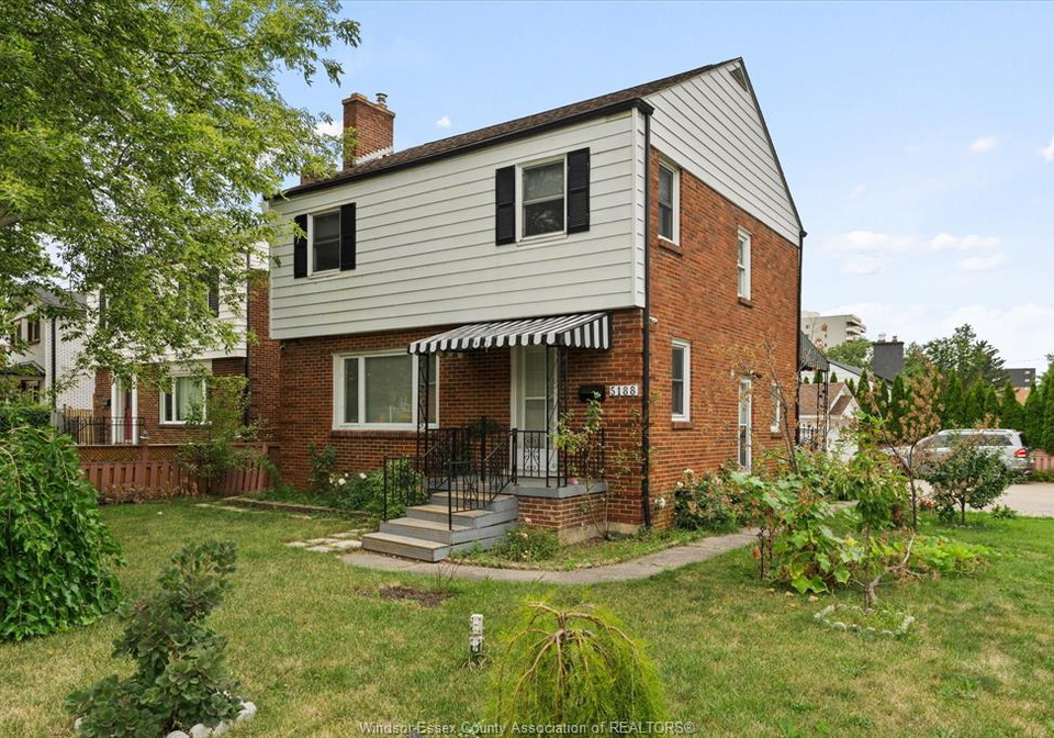 5188-wyandotte-windsor-ontario-26002373