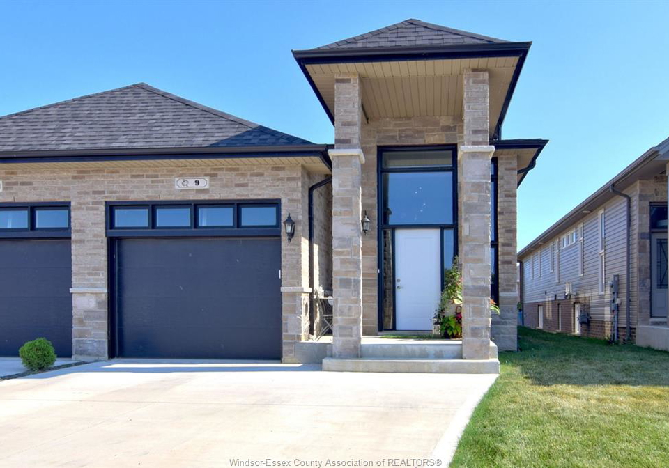 9-woodland-kingsville-ontario-26002519