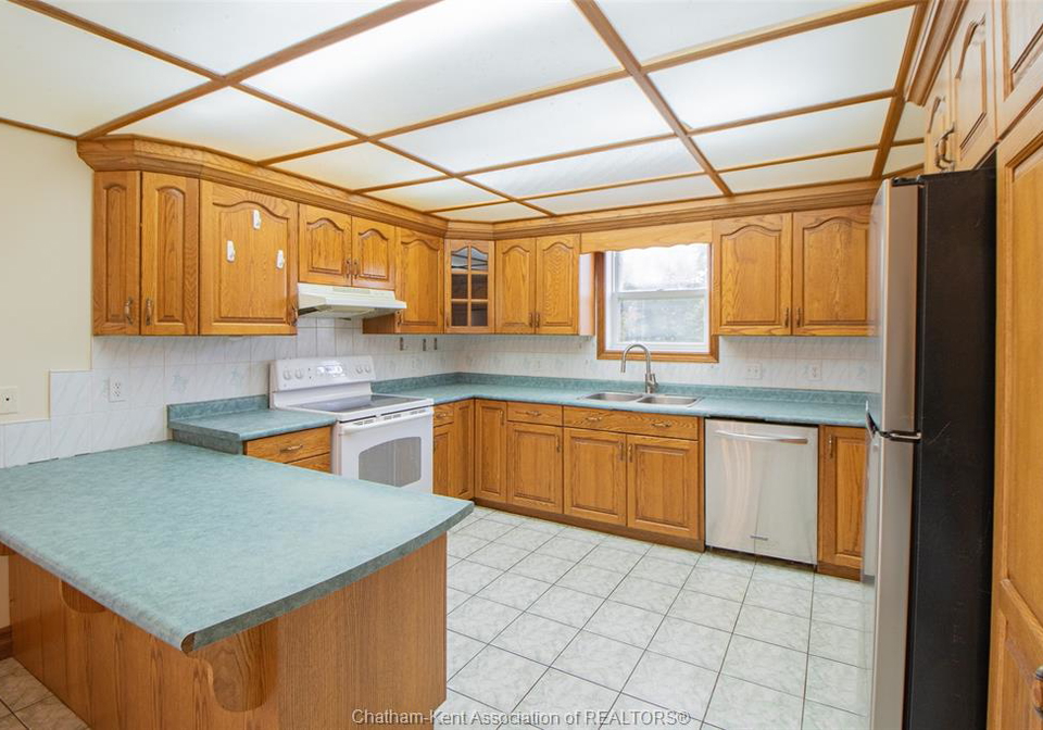 1530-mersea-road-d-mersea-ontario-26002544