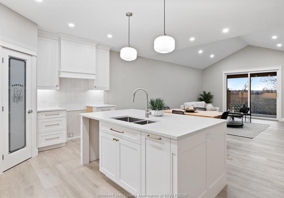 77-pereira-drive-harrow-ontario-26002565
