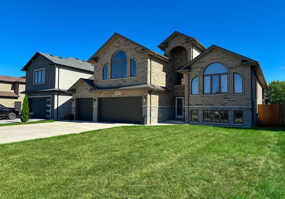 156-summer-st-lakeshore-ontario-26002603