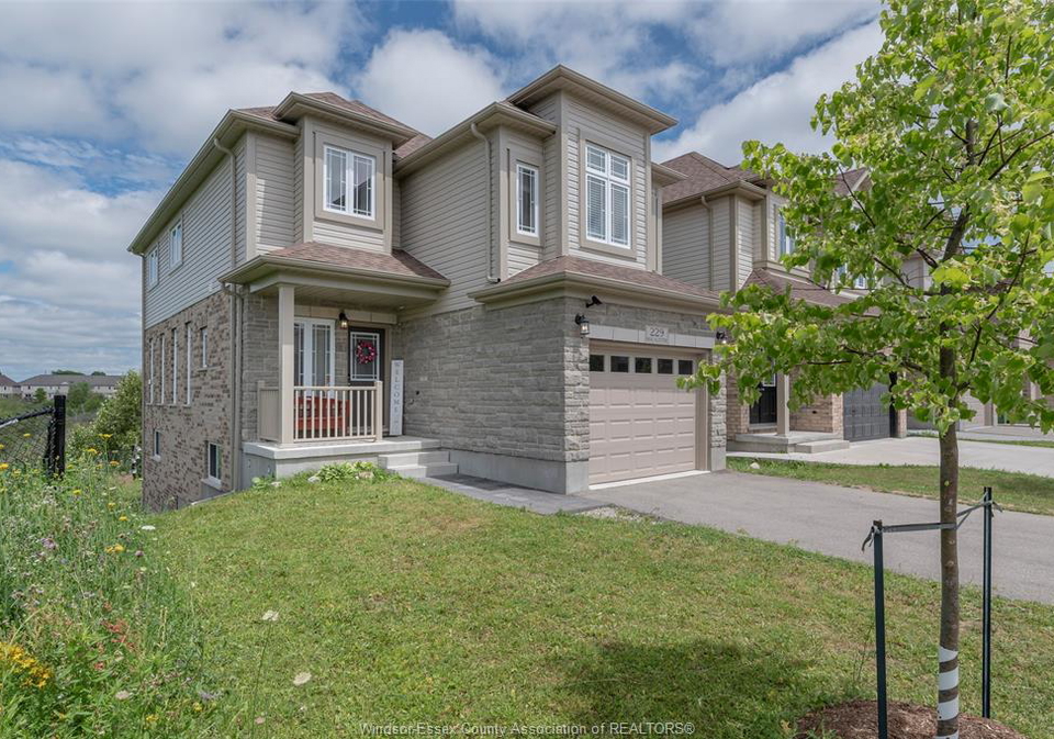 229-macalister-boulevard-guelph-ontario-26002613