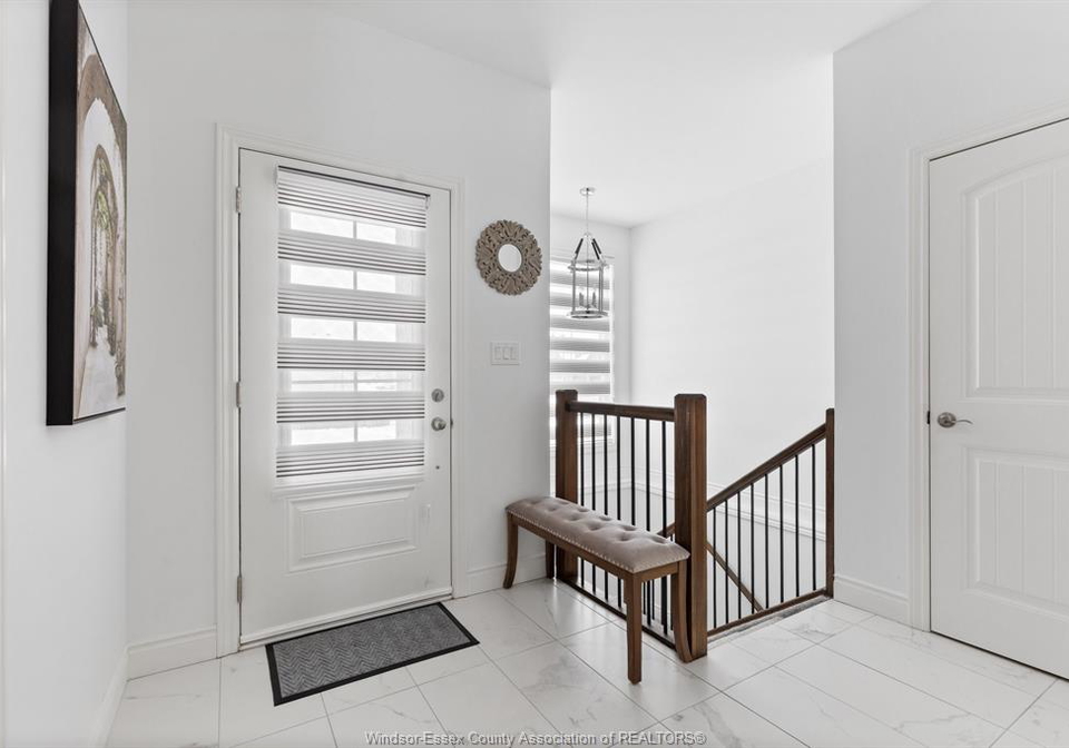 230-mclellan-avenue-amherstburg-ontario-26002819