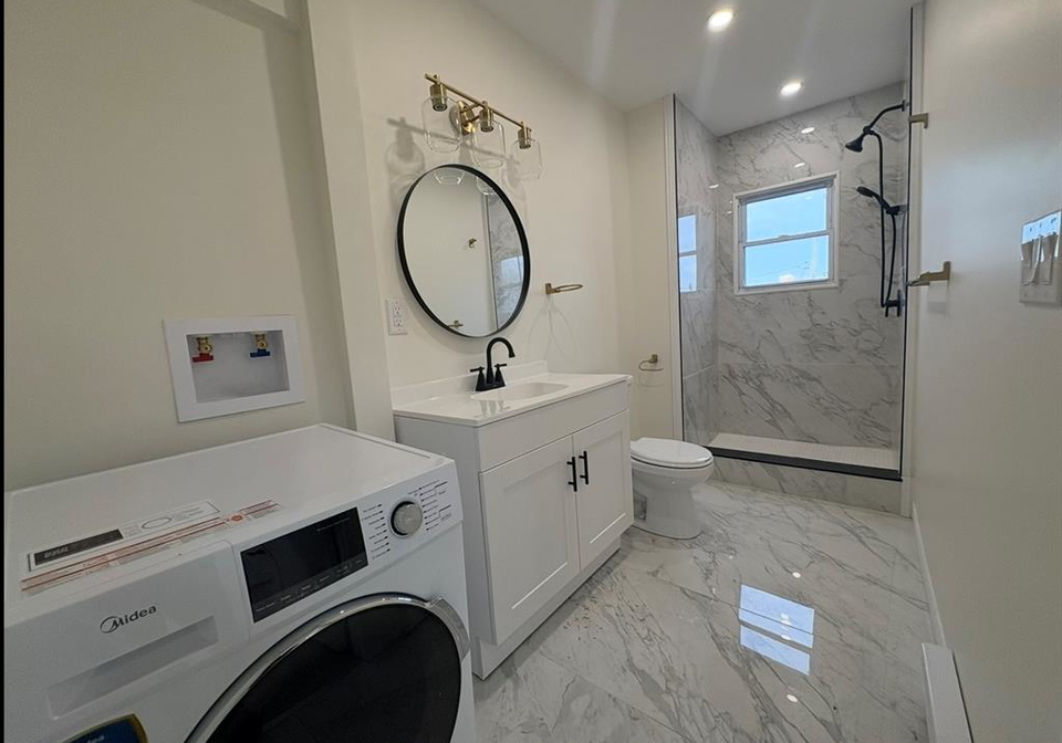 191-marentette-windsor-ontario-26002997