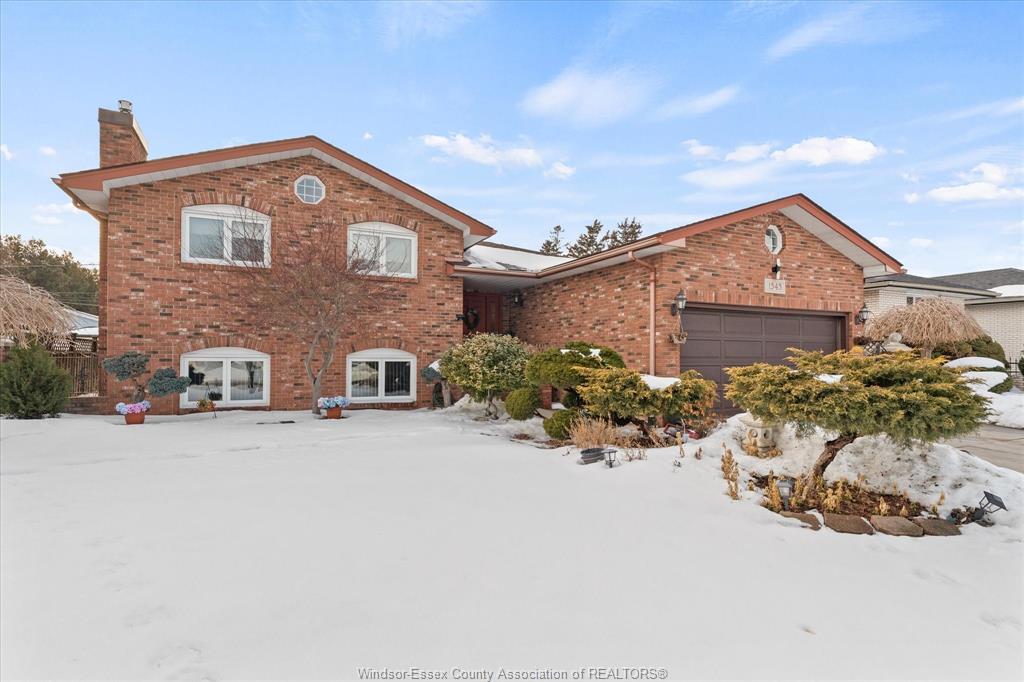 1545-askin-avenue-windsor-ontario-26003033