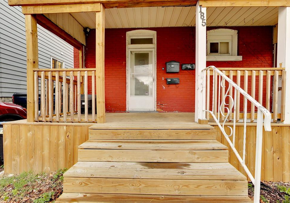 185-brock-street-north-sarnia-ontario-26003096