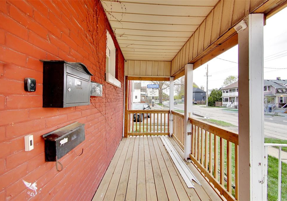 185-brock-street-north-sarnia-ontario-26003096