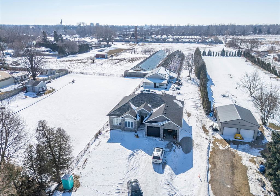 530-mersea-3-road-leamington-ontario-26003223