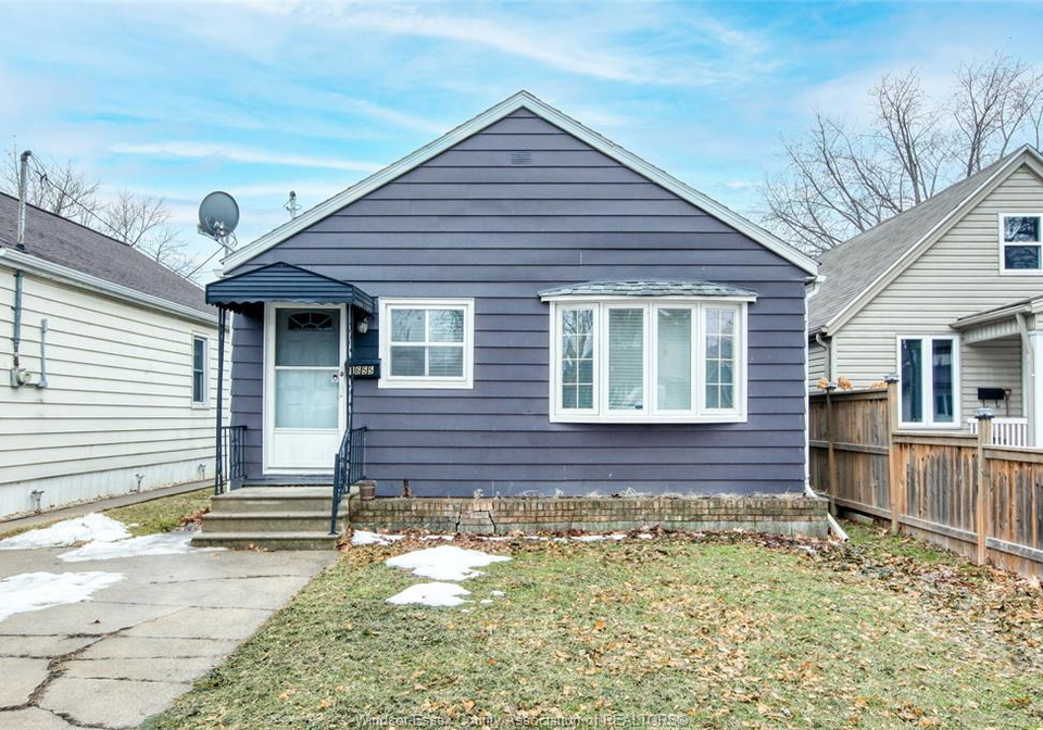 1655-ford-boulevard-windsor-ontario-26003491