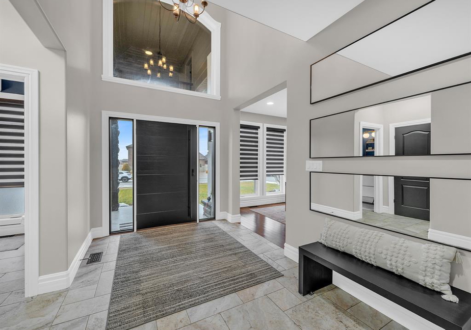 425-pinehurst-lakeshore-ontario-26003654