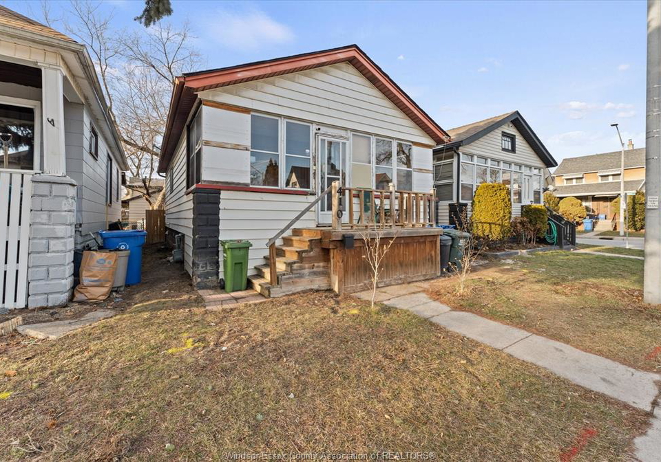 410-caroline-windsor-ontario-26004167