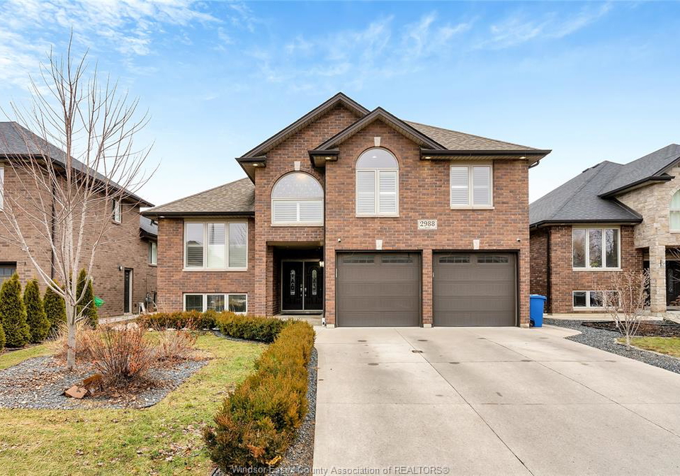 2988-ruth-road-windsor-ontario-26004180