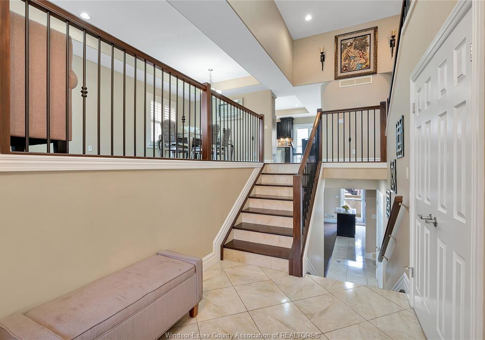 2988-ruth-road-windsor-ontario-26004180