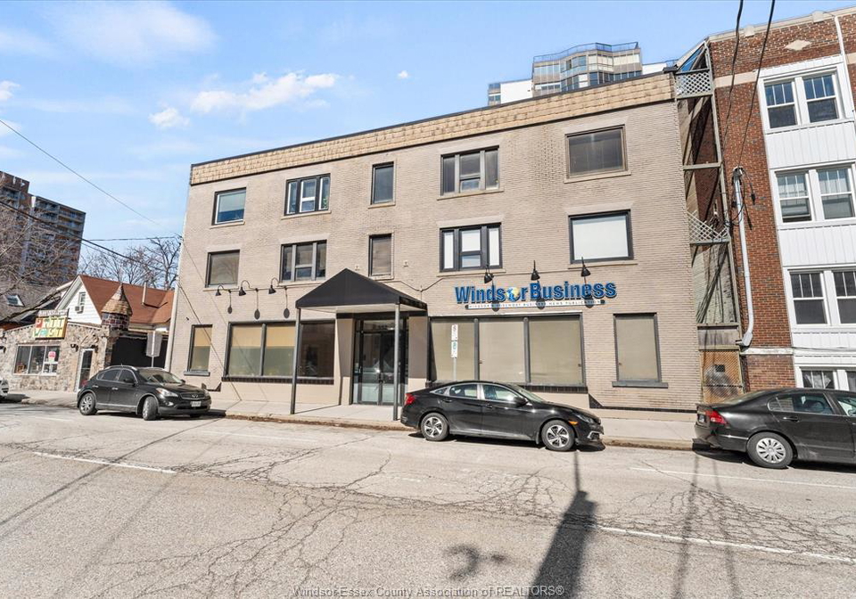 554-pitt-street-west-windsor-ontario-26004184